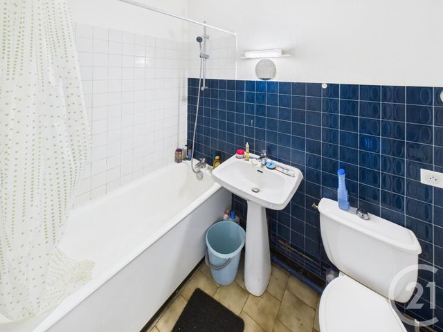 Appartement F1 à vendre - 1 pièce - 30,46 m2 - Rambouillet - 78 - ILE-DE-FRANCE