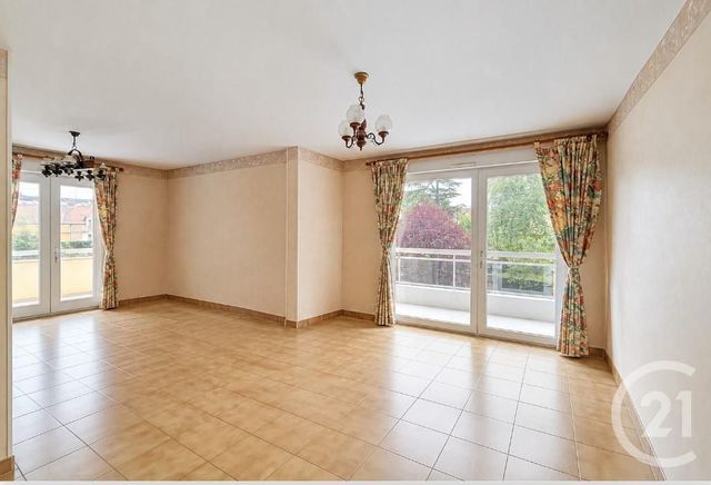 Appartement F4 &agrave; vendre - 4 pi&egrave;ces - 74,11 m2 - Rambouillet - 78 - ILE-DE-FRANCE
