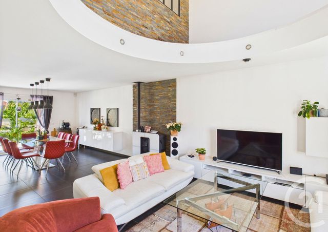 Maison à vendre - 7 pièces - 216,50 m2 - Rambouillet - 78 - ILE-DE-FRANCE