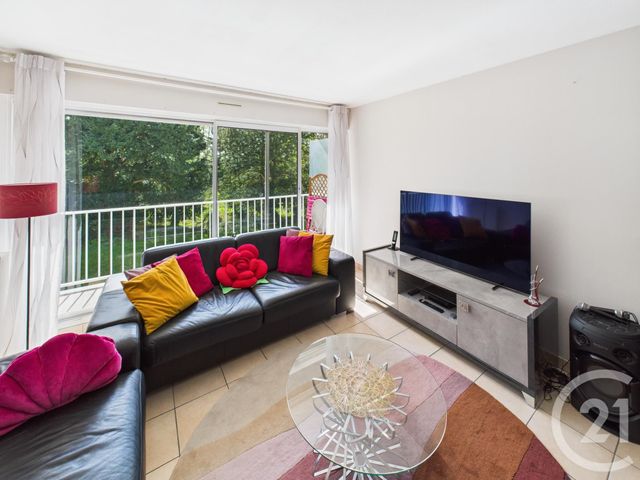 Appartement F3 à vendre - 3 pièces - 70,77 m2 - Rambouillet - 78 - ILE-DE-FRANCE