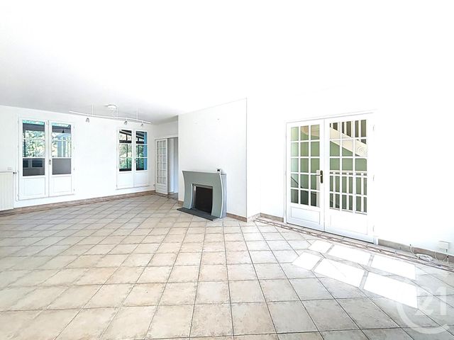 Afficher la photo en grand Maison à vendre - 7 pièces - 182 m2 - Rambouillet - 78 - ILE-DE-FRANCE