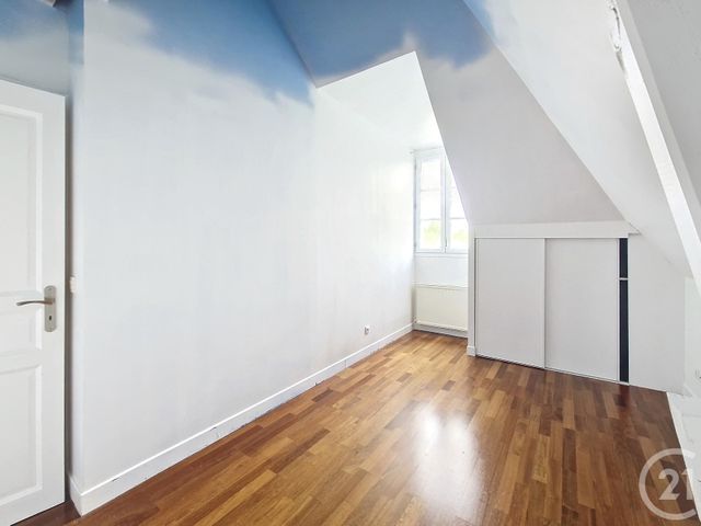 Afficher la photo en grand Maison à vendre - 7 pièces - 182 m2 - Rambouillet - 78 - ILE-DE-FRANCE