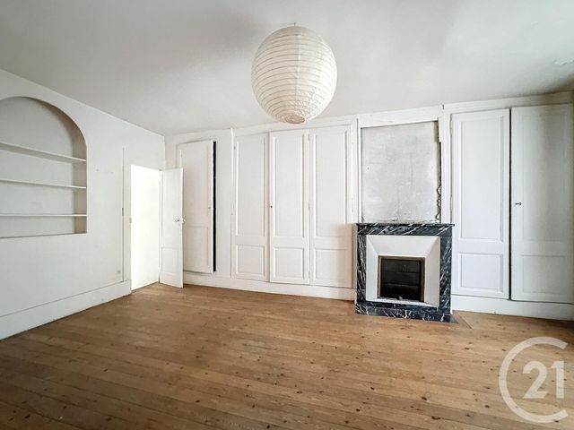 Maison à vendre - 8 pièces - 206 m2 - Maintenon - 28 - CENTRE