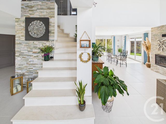 Maison à vendre - 8 pièces - 204 m2 - Rambouillet - 78 - ILE-DE-FRANCE