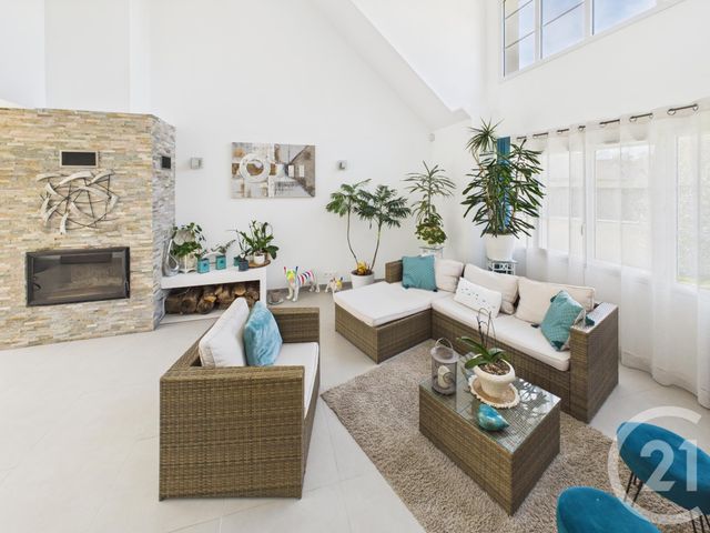 Maison à vendre - 8 pièces - 204 m2 - Rambouillet - 78 - ILE-DE-FRANCE