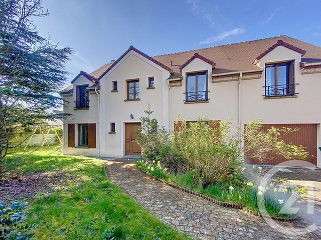 Maison à vendre - 9 pièces - 225 m2 - Rambouillet - 78 - ILE-DE-FRANCE