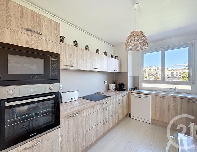 Appartement F3 à vendre - 3 pièces - 79 m2 - Rambouillet - 78 - ILE-DE-FRANCE