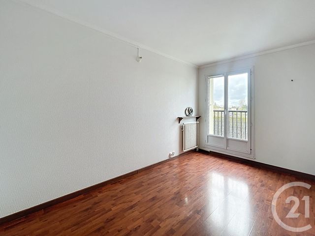 Appartement F4 &agrave; vendre - 4 pi&egrave;ces - 75,27 m2 - Rambouillet - 78 - ILE-DE-FRANCE