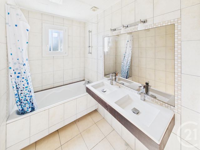 Maison à vendre - 8 pièces - 141 m2 - Rambouillet - 78 - ILE-DE-FRANCE