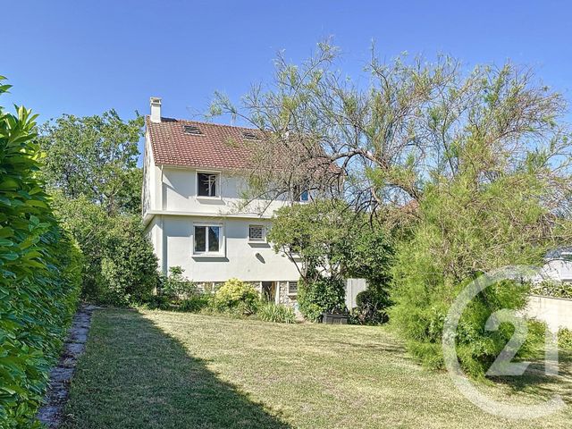 Maison à vendre - 9 pièces - 199,16 m2 - Rambouillet - 78 - ILE-DE-FRANCE