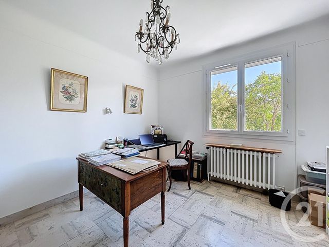 Maison à vendre - 9 pièces - 199,16 m2 - Rambouillet - 78 - ILE-DE-FRANCE