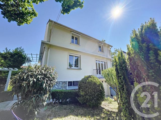 Maison à vendre - 9 pièces - 199,16 m2 - Rambouillet - 78 - ILE-DE-FRANCE