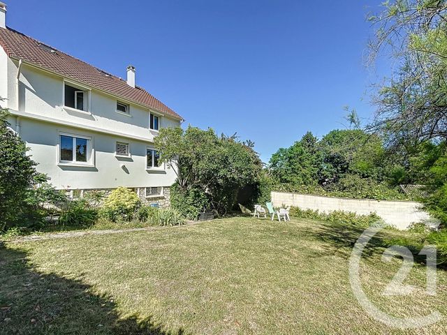 Maison à vendre - 9 pièces - 199,16 m2 - Rambouillet - 78 - ILE-DE-FRANCE