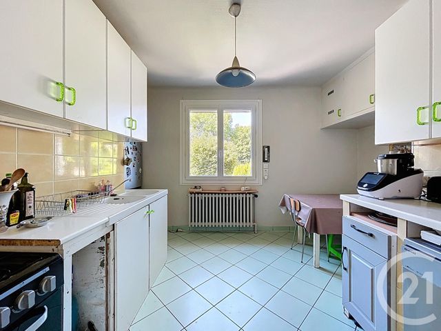 Maison à vendre - 9 pièces - 199,16 m2 - Rambouillet - 78 - ILE-DE-FRANCE