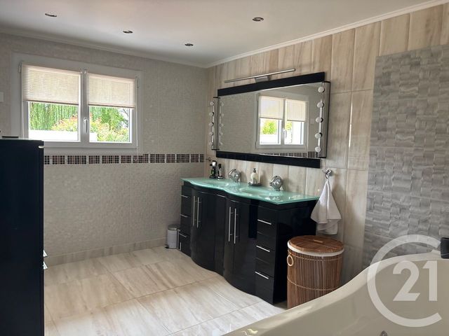 Maison à vendre - 8 pièces - 190 m2 - Orcemont - 78 - ILE-DE-FRANCE