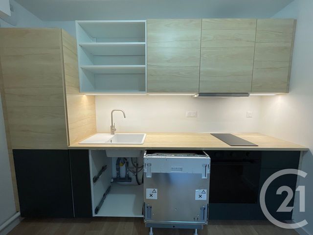 Appartement F2 à louer - 2 pièces - 42 m2 - Epernon - 28 - CENTRE