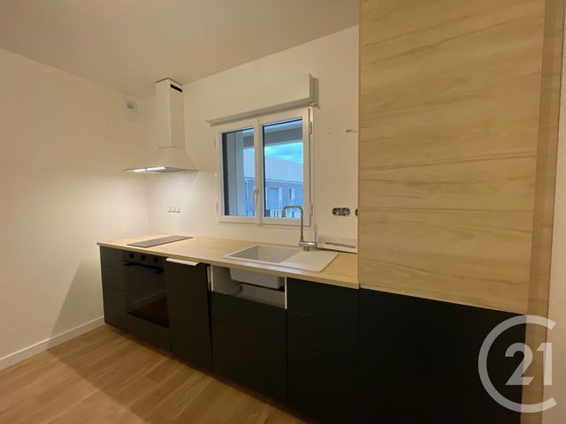 Appartement F2 à louer - 2 pièces - 47 m2 - Epernon - 28 - CENTRE