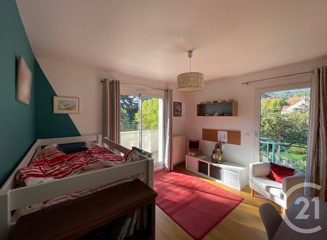 Maison à louer - 7 pièces - 223,47 m2 - St Remy Les Chevreuse - 78 - ILE-DE-FRANCE