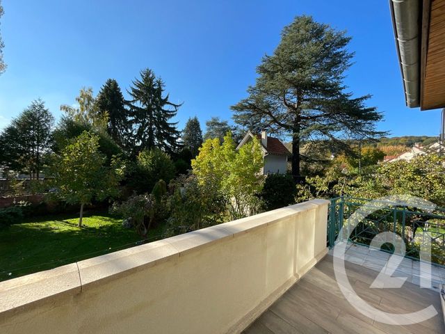 Maison à louer - 7 pièces - 223,47 m2 - St Remy Les Chevreuse - 78 - ILE-DE-FRANCE