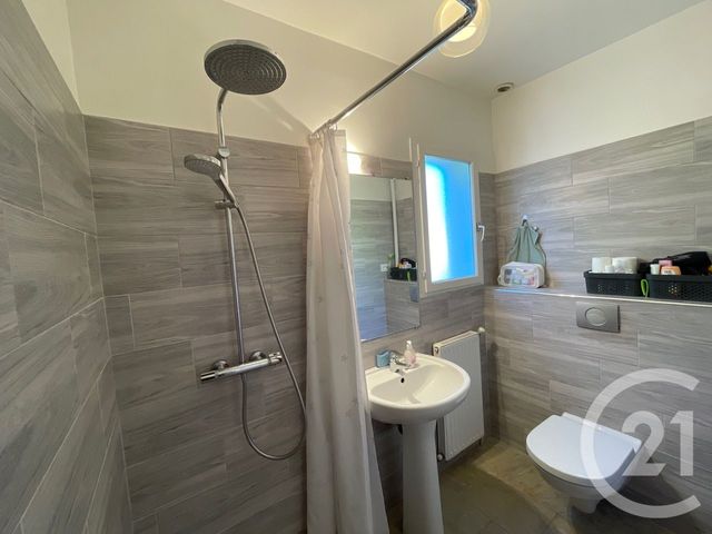 Maison à louer - 7 pièces - 223,47 m2 - St Remy Les Chevreuse - 78 - ILE-DE-FRANCE