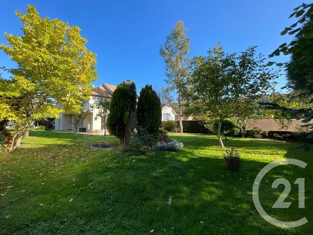 Maison à louer - 7 pièces - 223,47 m2 - St Remy Les Chevreuse - 78 - ILE-DE-FRANCE