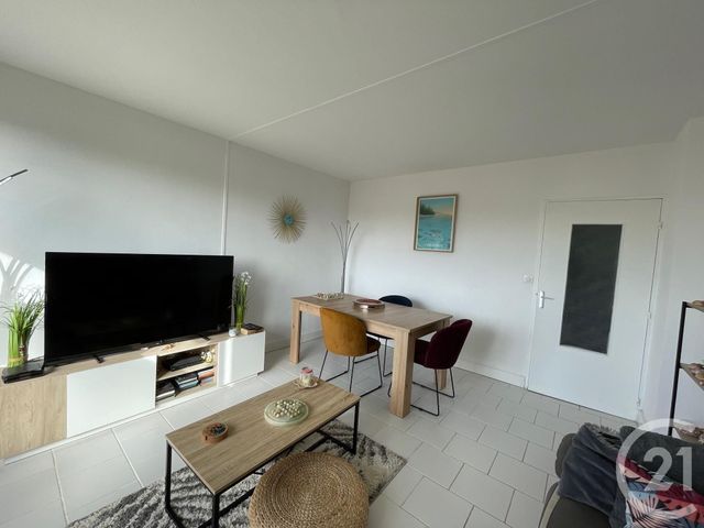 Appartement F3 à louer - 3 pièces - 62,55 m2 - Rambouillet - 78 - ILE-DE-FRANCE
