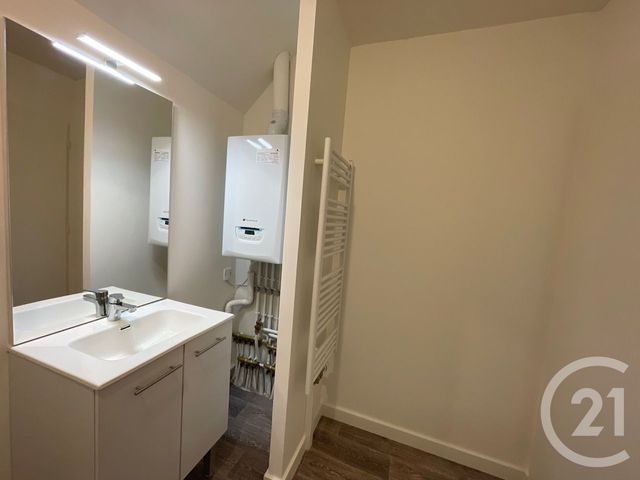 Appartement F2 à louer - 2 pièces - 42,30 m2 - Epernon - 28 - CENTRE