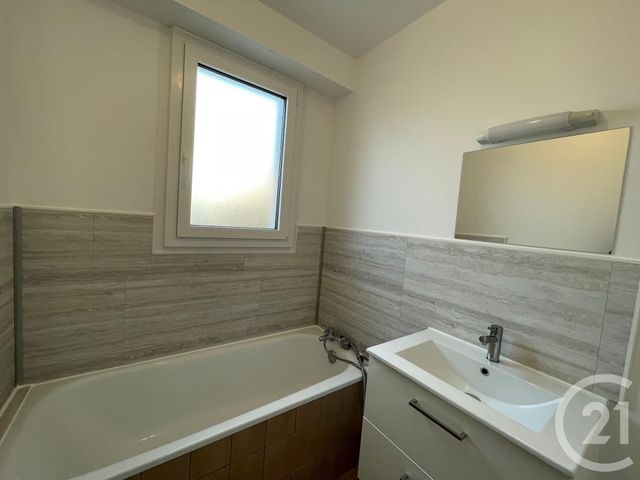 Appartement F2 à louer - 2 pièces - 42,60 m2 - Rambouillet - 78 - ILE-DE-FRANCE