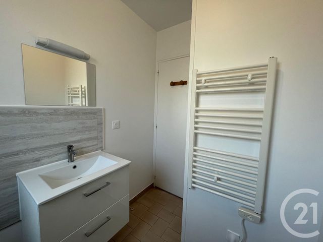 Appartement F2 à louer - 2 pièces - 42,60 m2 - Rambouillet - 78 - ILE-DE-FRANCE