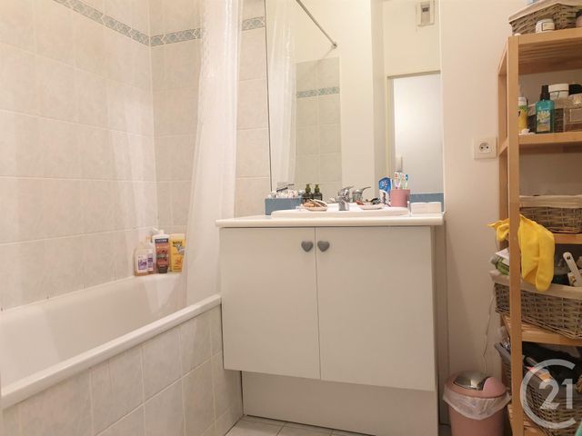 Appartement Studio à louer - 1 pièce - 32,93 m2 - Rambouillet - 78 - ILE-DE-FRANCE