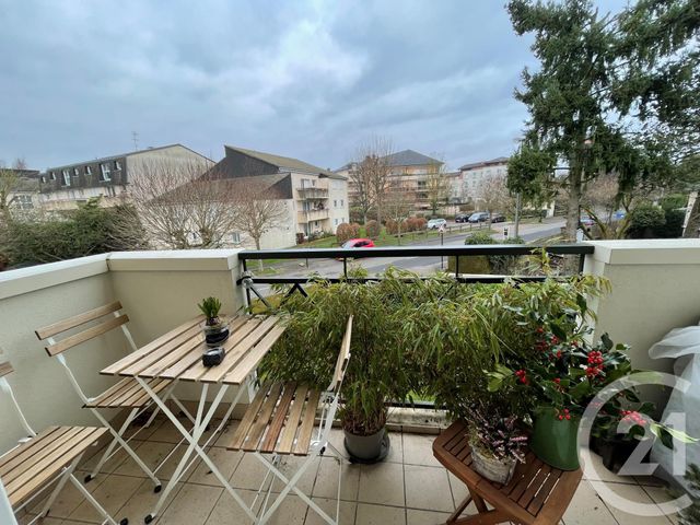 Appartement F3 à louer - 3 pièces - 62,86 m2 - Rambouillet - 78 - ILE-DE-FRANCE