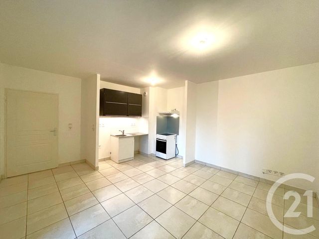 Appartement F2 &agrave; louer - 2 pi&egrave;ces - 45,20 m2 - Rambouillet - 78 - ILE-DE-FRANCE