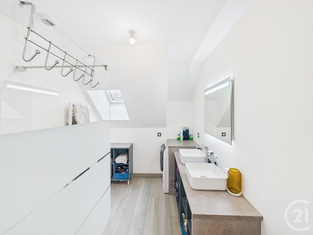 Maison &agrave; vendre - 7 pi&egrave;ces - 173 m2 - Epernon - 28 - CENTRE