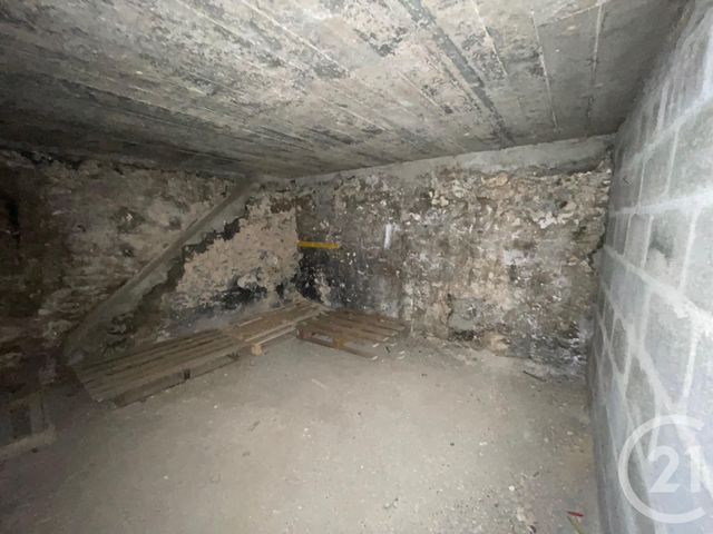 Appartement F2 &agrave; louer - 2 pi&egrave;ces - 65,80 m2 - Rambouillet - 78 - ILE-DE-FRANCE