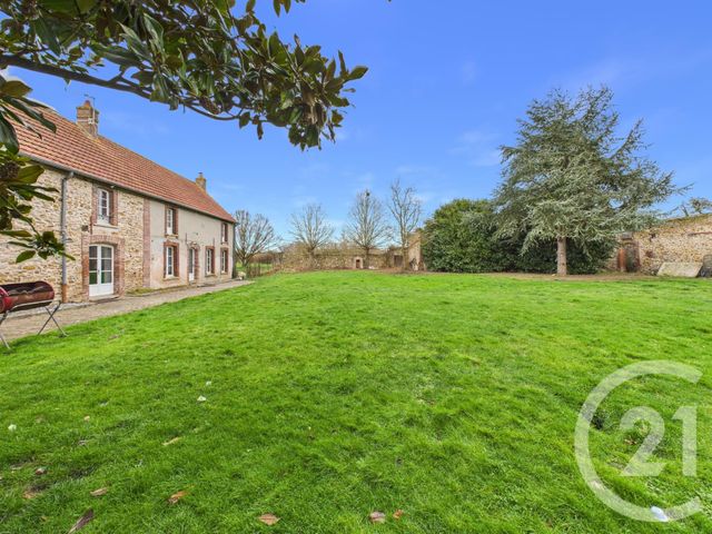 Maison &agrave; vendre - 12 pi&egrave;ces - 361 m2 - Epernon - 28 - CENTRE