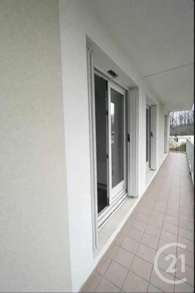 Appartement F4 &agrave; louer - 4 pi&egrave;ces - 97,58 m2 - Magny Les Hameaux - 78 - ILE-DE-FRANCE
