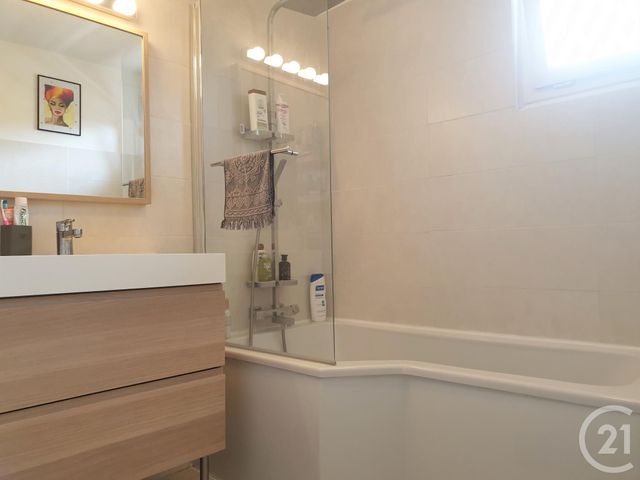 Appartement F3 &agrave; louer - 3 pi&egrave;ces - 70,84 m2 - Rambouillet - 78 - ILE-DE-FRANCE