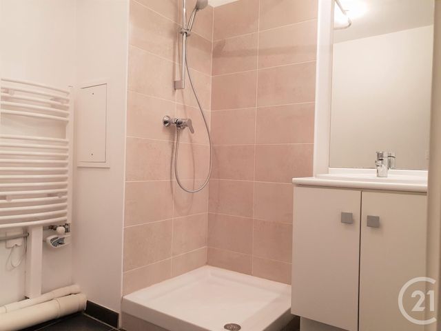 Appartement Studio &agrave; louer - 1 pi&egrave;ce - 22,90 m2 - Rambouillet - 78 - ILE-DE-FRANCE