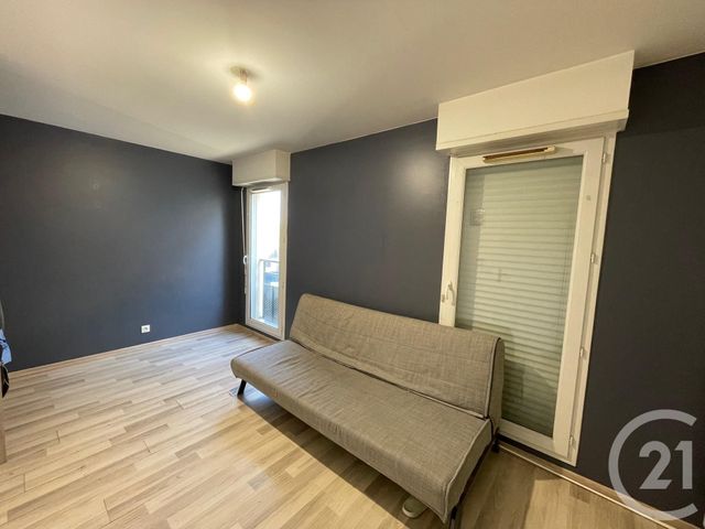 Appartement Studio &agrave; louer - 1 pi&egrave;ce - 22,90 m2 - Rambouillet - 78 - ILE-DE-FRANCE