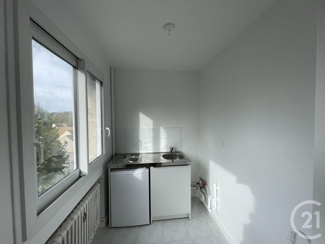 Appartement F1 &agrave; louer - 1 pi&egrave;ce - 31,30 m2 - Epernon - 28 - CENTRE