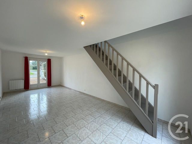 Maison &agrave; louer - 4 pi&egrave;ces - 81,25 m2 - Villiers Le Morhier - 28 - CENTRE