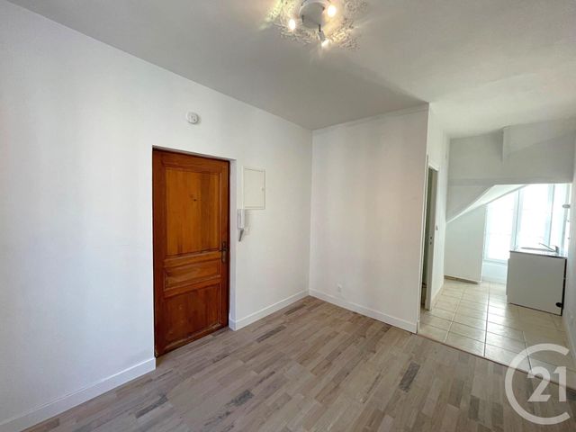 Appartement Studio &agrave; vendre - 1 pi&egrave;ce - 15,64 m2 - Auneau Bleury St Symphorien - 28 - CENTRE