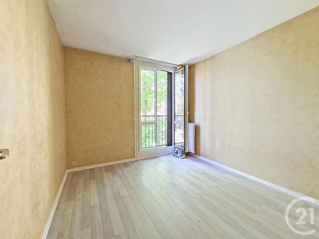 Appartement F5 &agrave; louer - 5 pi&egrave;ces - 96,40 m2 - Rambouillet - 78 - ILE-DE-FRANCE