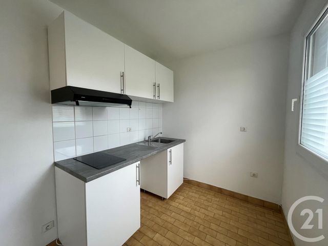 Appartement F1 &agrave; louer - 1 pi&egrave;ce - 30,55 m2 - Rambouillet - 78 - ILE-DE-FRANCE