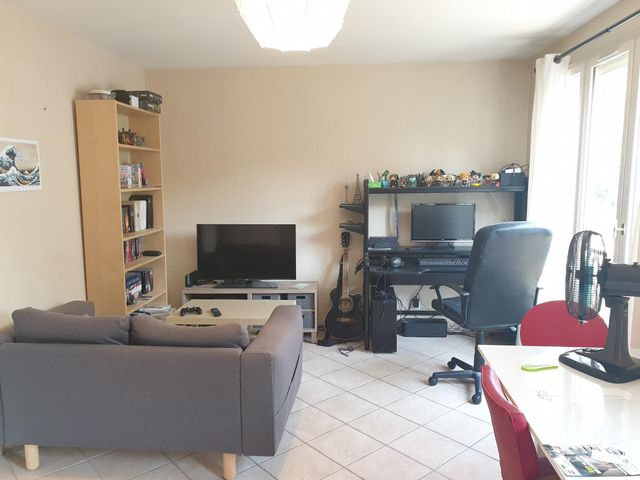 Appartement F1 &agrave; louer - 1 pi&egrave;ce - 29,95 m2 - Rambouillet - 78 - ILE-DE-FRANCE