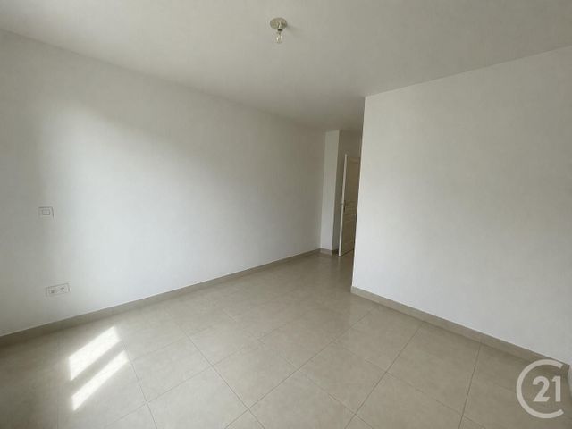 Appartement F2 &agrave; louer - 2 pi&egrave;ces - 50,91 m2 - Rambouillet - 78 - ILE-DE-FRANCE