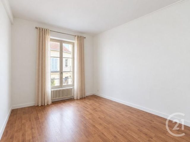 Appartement F3 &agrave; vendre - 3 pi&egrave;ces - 64,06 m2 - Rambouillet - 78 - ILE-DE-FRANCE