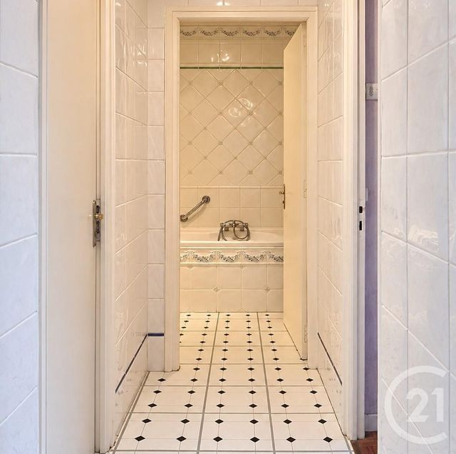 Maison &agrave; vendre - 8 pi&egrave;ces - 266 m2 - Aunay Sous Auneau - 28 - CENTRE