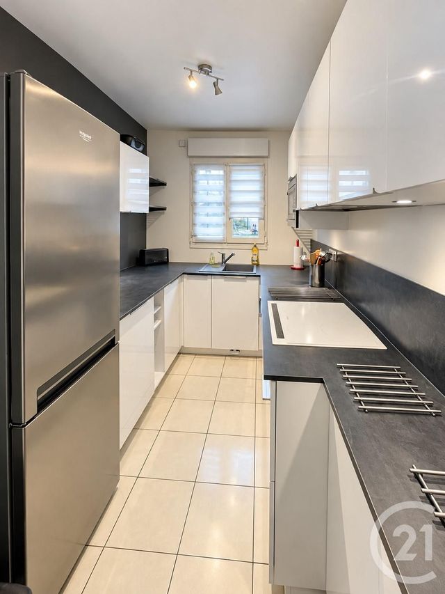 Appartement F3 &agrave; louer - 3 pi&egrave;ces - 67,90 m2 - Rambouillet - 78 - ILE-DE-FRANCE