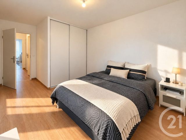 Appartement F3 &agrave; louer - 3 pi&egrave;ces - 65,74 m2 - Rambouillet - 78 - ILE-DE-FRANCE